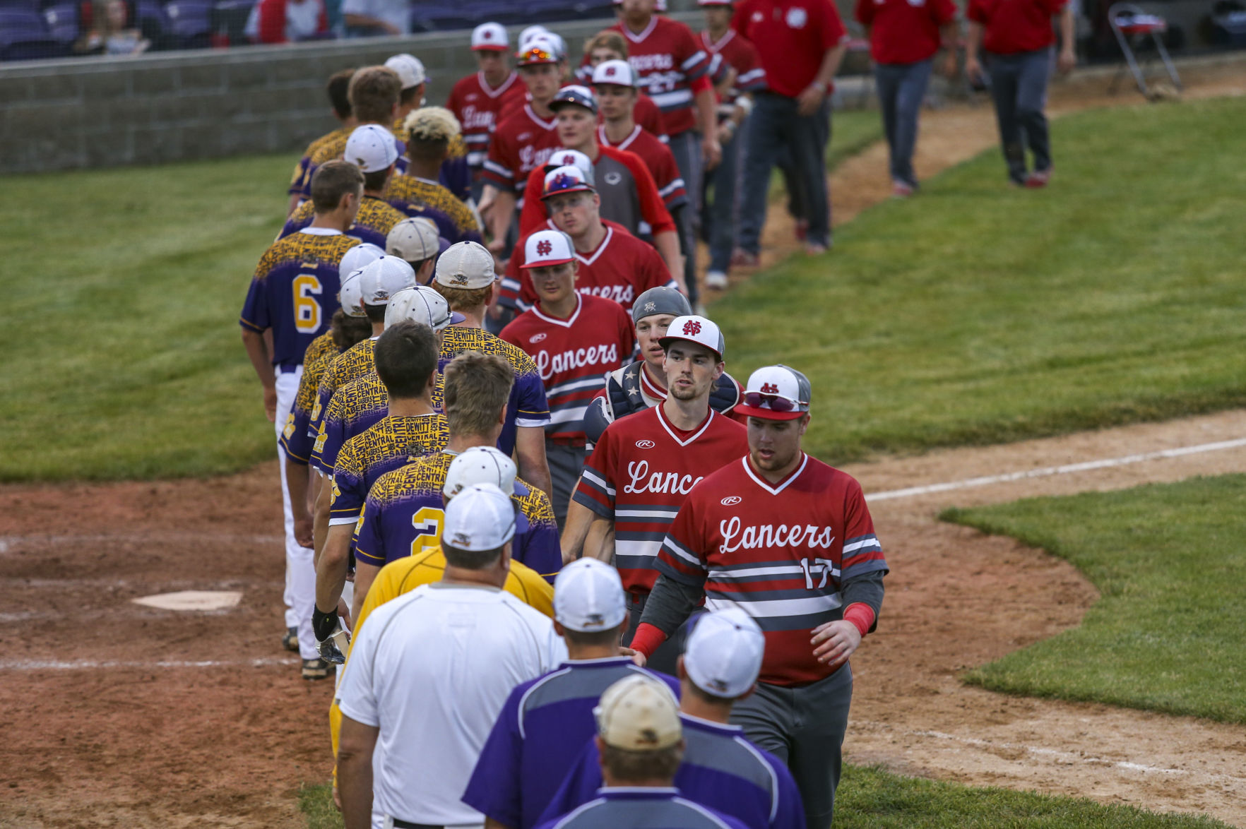 061819-qct-spt-dewitt-baseball-042